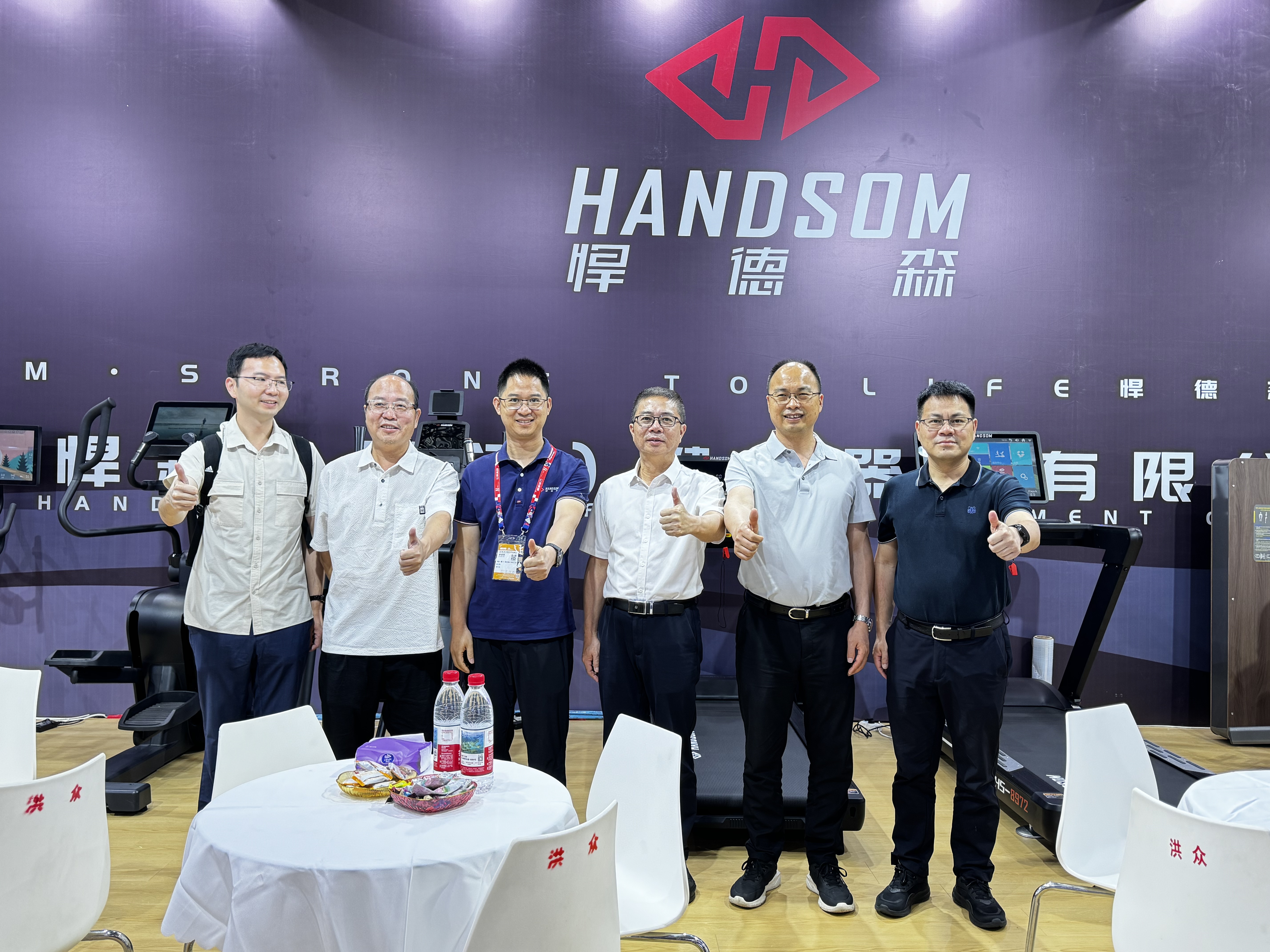悍德森健身器材亮相南昌體博會，助力中國體育事業(yè)發(fā)展