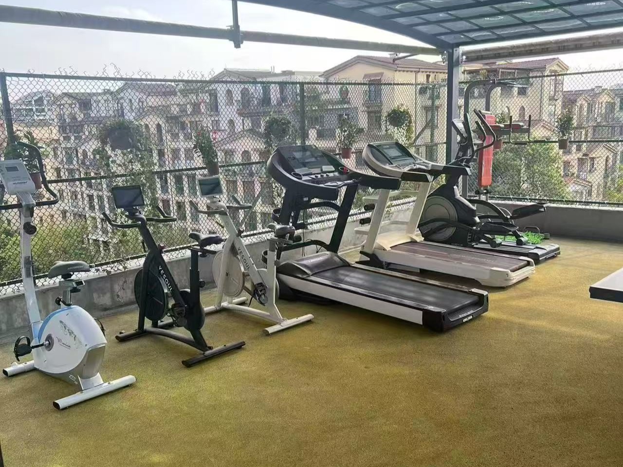 悍德森| 成都華鼎鑫盛酒店 健身房配置方案