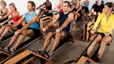 劃船器練腹肌嗎 劃船器怎么用？悍德森來告訴您！