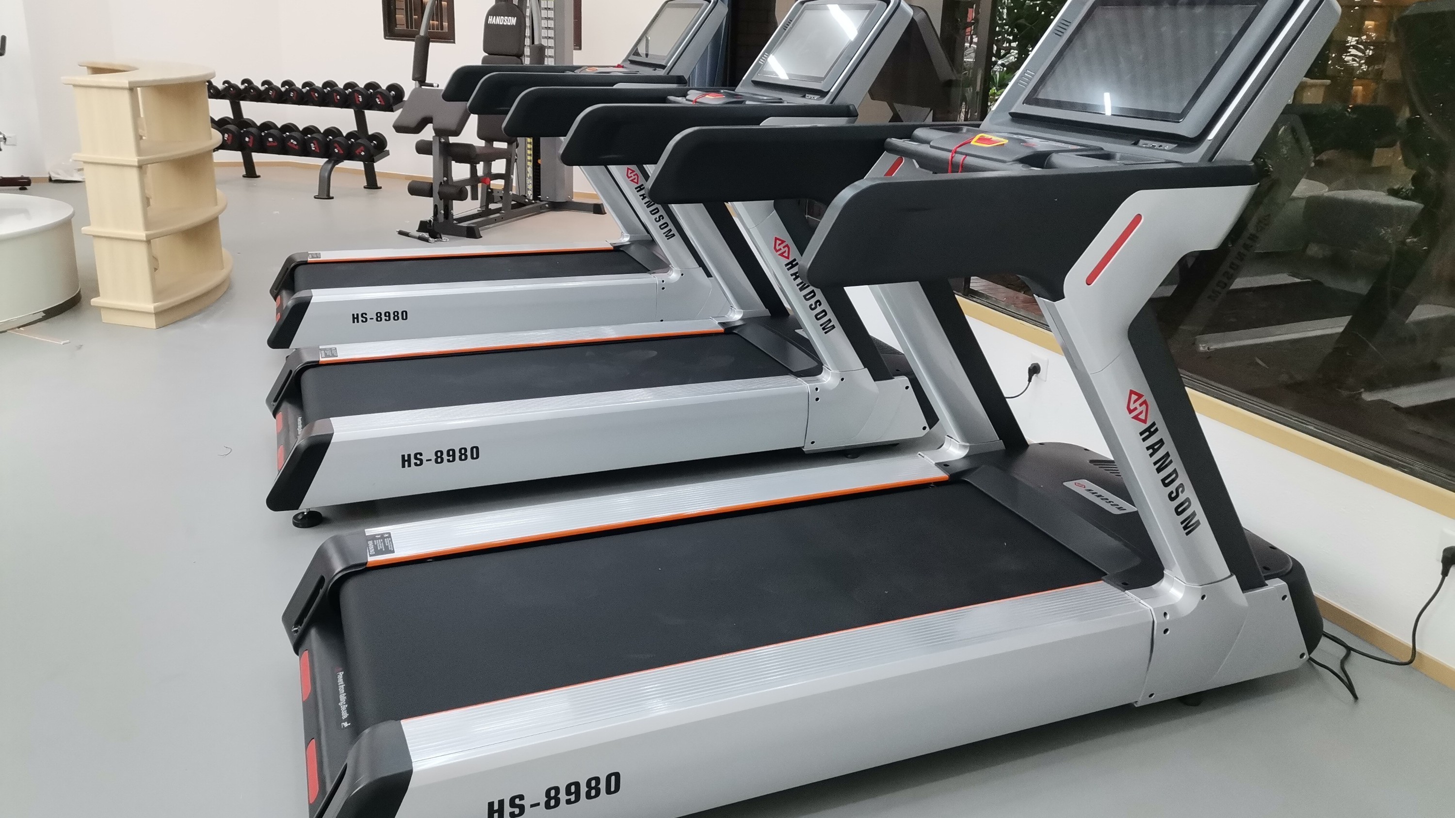 單位采購室內(nèi)健身器材去哪里--悍德森健身器材