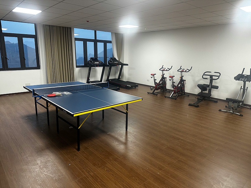 貴州萬(wàn)家燈火電力工程有限公司4