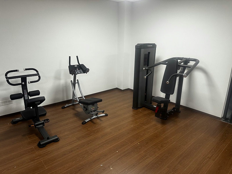 貴州萬(wàn)家燈火電力工程有限公司3