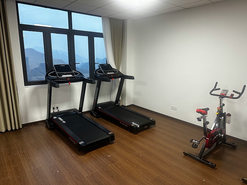 貴州萬(wàn)家燈火電力工程有限公司1